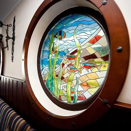 לינה וארוחת בוקר Anna